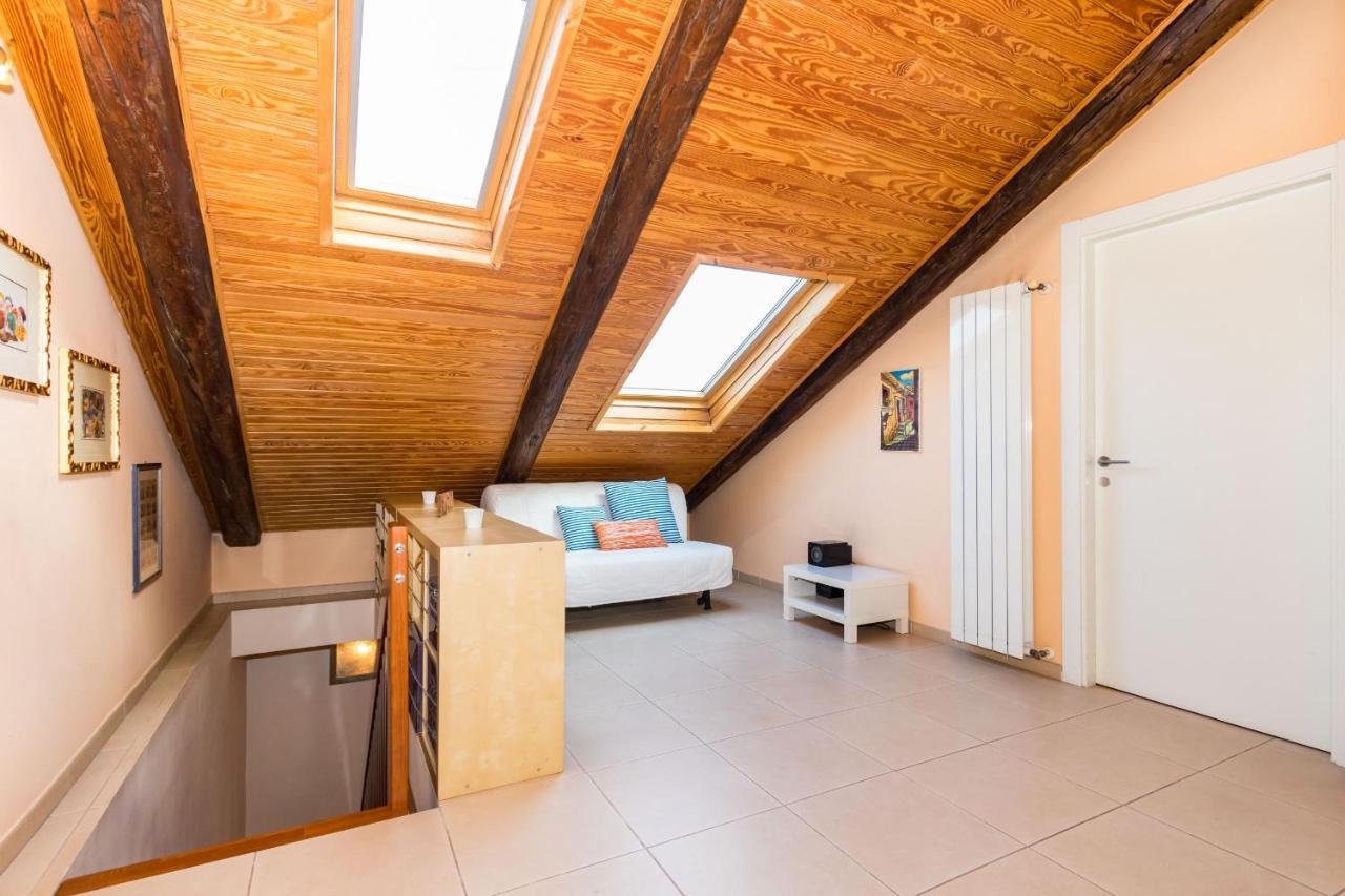 شقة Casa Lami In Zona Cenisia By Wonderful Italy تورينو المظهر الخارجي الصورة